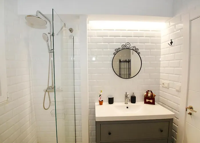 Old Town Beautiful With Ac Apartment *